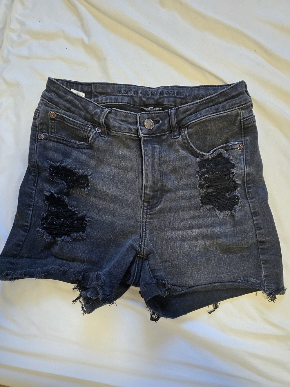American Eagle Outfitters Black Distressed High-Rise Women’s Denim Shorts Size 4